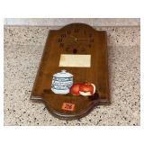 Vintage battery operated kitchen wall clock