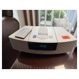 BOSE wave radio/CD player, remote