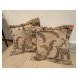 Botanical throw pillows (2)