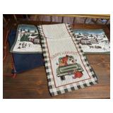 Happy Harvest, Christmas table runners (2), USA