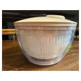 Salad spinner