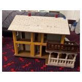 Custom dollhouse