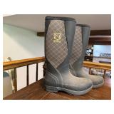 Noble muck boots