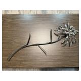 Metal flower wall decor;