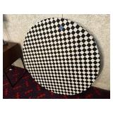 Round folding table, checkered table cover