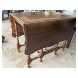 Antique gateleg table