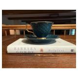 "Helpless" novel, green tea cup & saucer