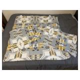 Western quilt, pillow shams (2)