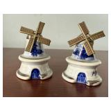 Delft windmill salt & pepper shaker set