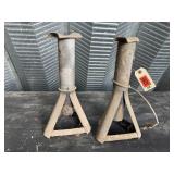 Jack stands (2)