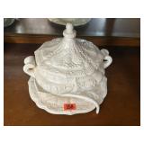 Soup tureen, ladle, platter