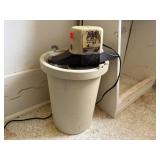 Electric ice cream maker