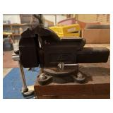 4' bench vise