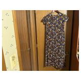 Vintage womenï¿½s dress