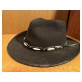 Felt double H Western hat