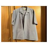 Menï¿½s 2 piece leisure suit, jacket & pants