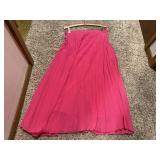 Jasper large 100% polyester pink pleated skirt