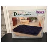 Queen size downy air bed