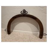 Antique circular single tree