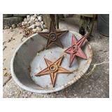 Wash pan of cast iron stars