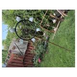 Enamel cup garden spinner