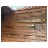 Primitive hand tools, hoe, hay fork