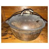 Griswold cast iron dutch oven