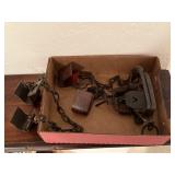 Cow kicker milking shackles, animal trap