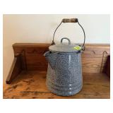 Enamel kettle