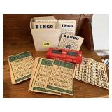 Vintage Bingo game, Bingo cards