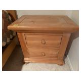 Broyhill 2 drawer night stand