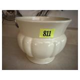 Haeger pottery planter