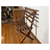 Folding bench