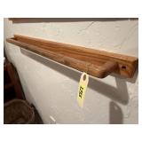 Wall quilt/linen hanger