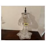 Crystal lamp, doilie