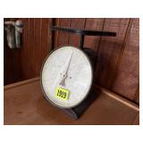 Vintage scale