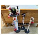 Handcrafted snowman decorations (4), plush