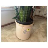 2 gallon Bluebird stoneware crock, green plant