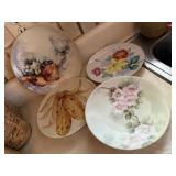 Hand painted plates (4)