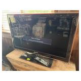 Samsung 32" television, remote control, antenna