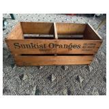 Sunkist Oranges divided fruit crate