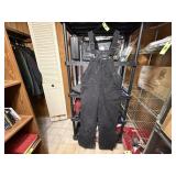 Walls insulated bibs