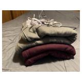 Twin size electric blankets (2)