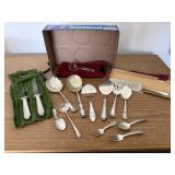 Mixed lot sterling, silver plated serving pieces