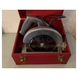 Universal 7 1/4" circular saw, wooden storage box