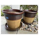 Matching flower pots (2)