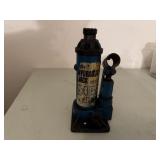 1 1/2 ton bottle jack