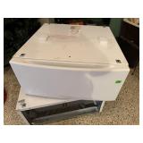 Appliance storage risers (2)