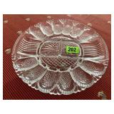 Glass egg plate