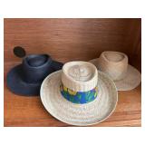 Brimmed sun hats (3)